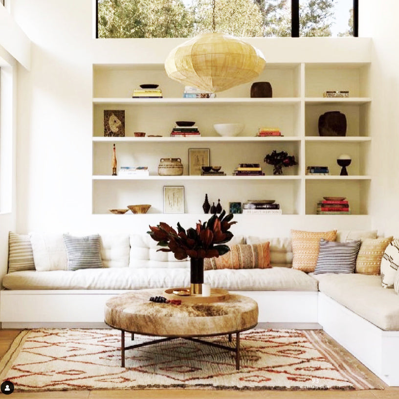 Ottoman 'Tambour' en cuir naturel