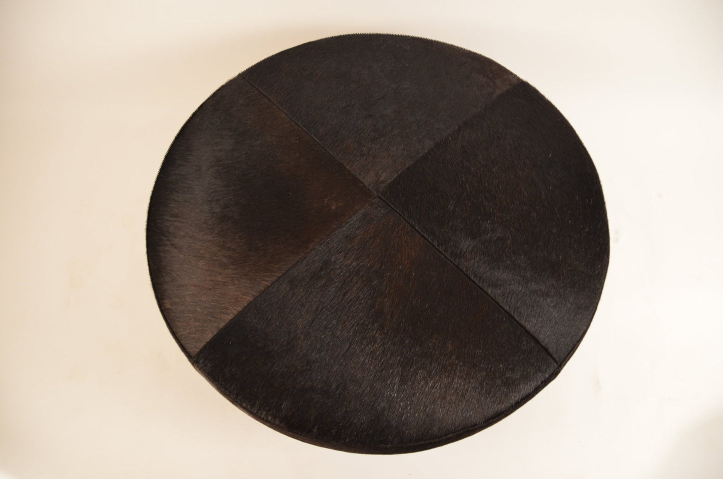 Ottoman 'Tambour' en cuir naturel