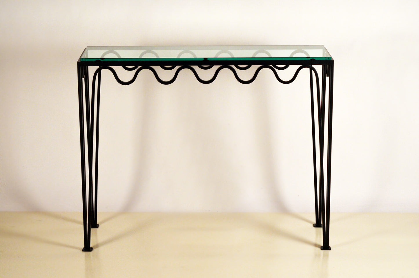 Console 'Méandre' avec plateau en verre