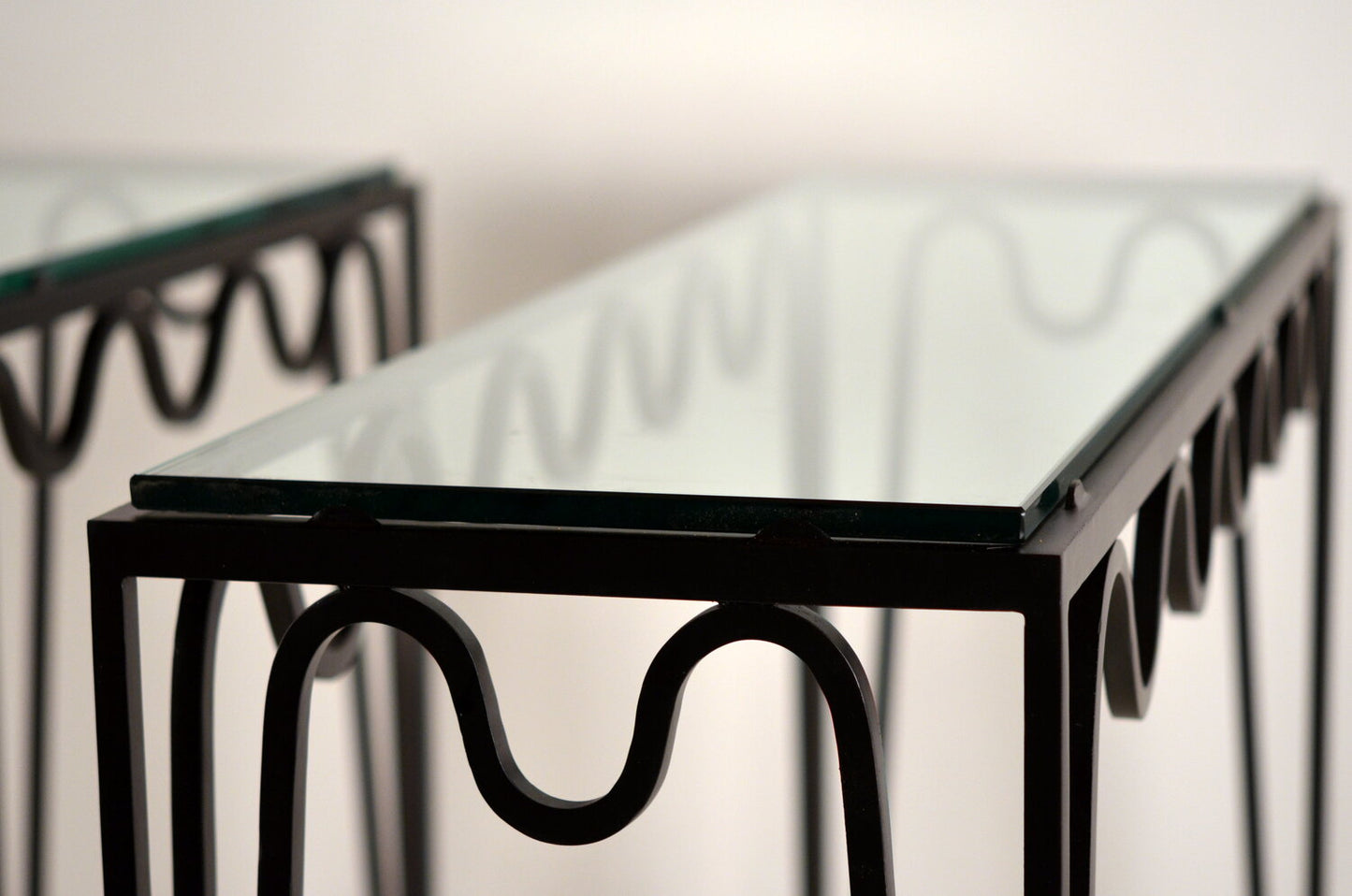 Console 'Méandre' avec plateau en verre