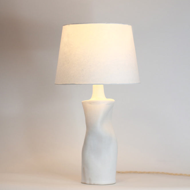 Lampe de table 'Difforme' blanche