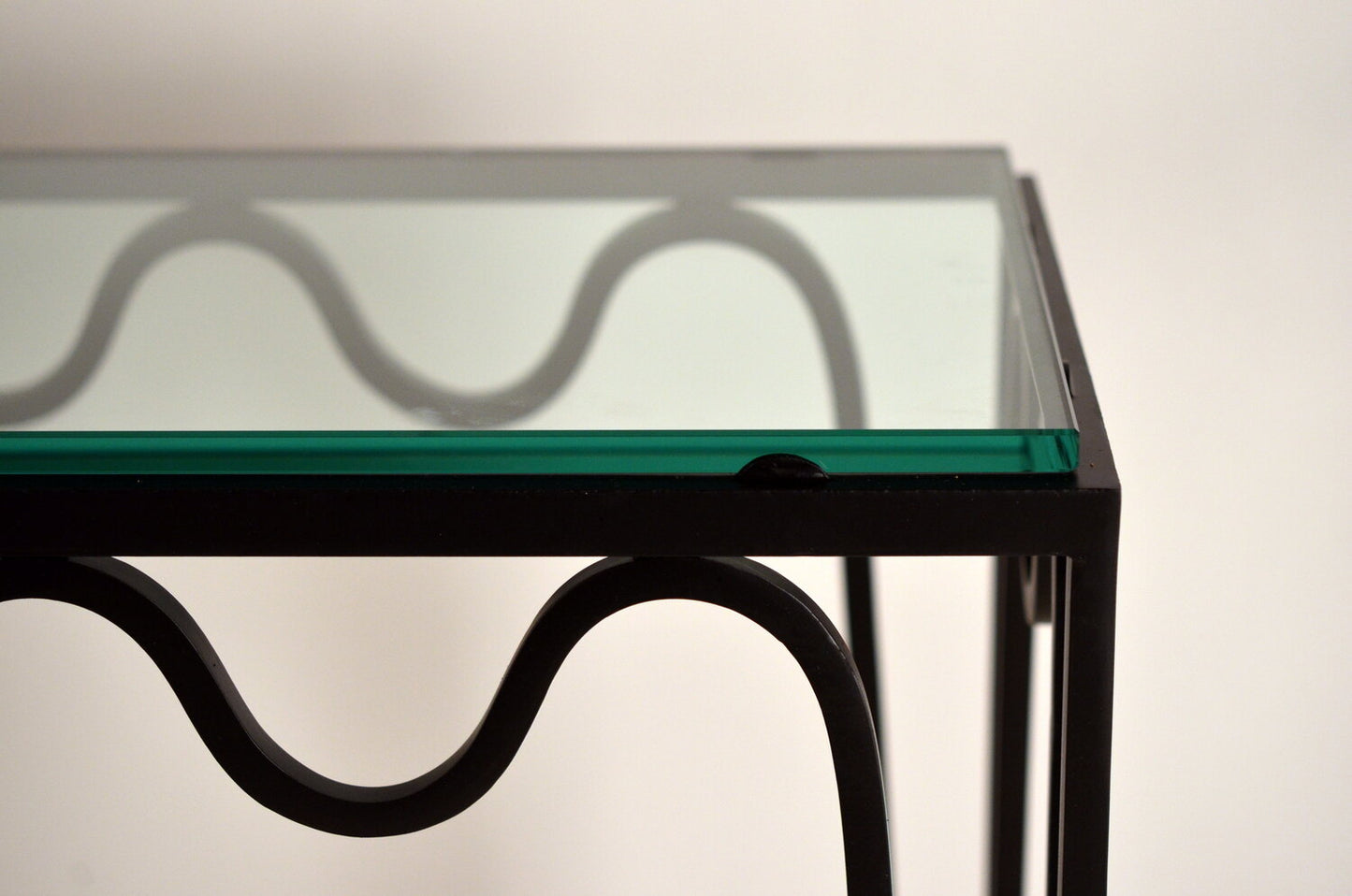 Console 'Meandre' surface en verre