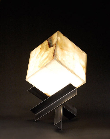 Lampe Sculptural Onyx 'Cubix'
