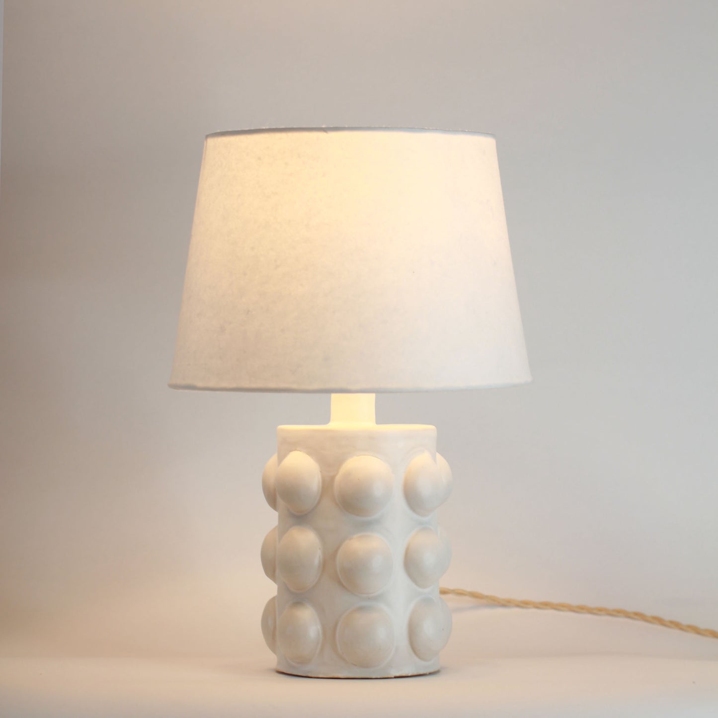Lampe de table 'Pastille' blanche