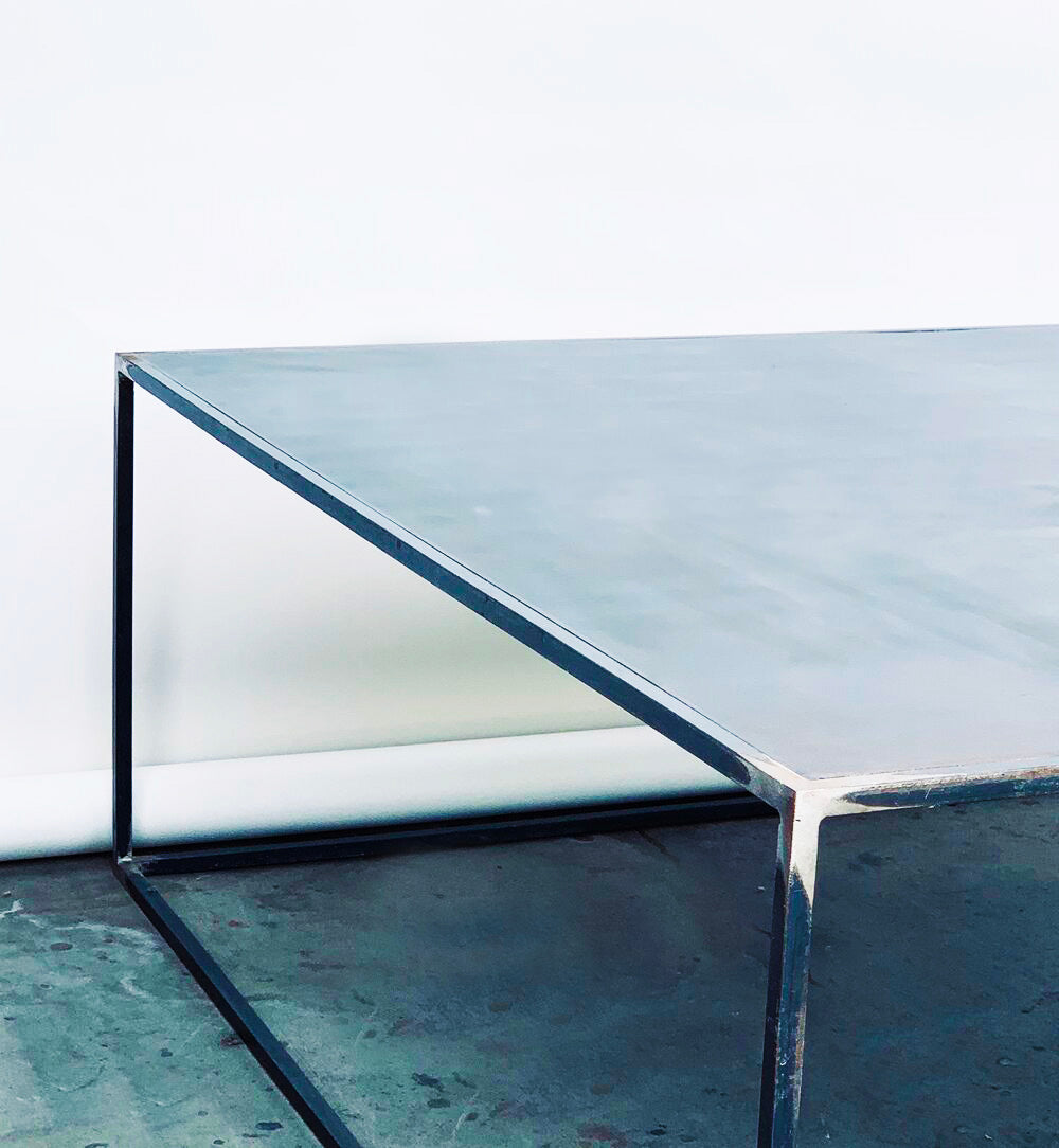 Set de tables de taille variée 'Filiforme'