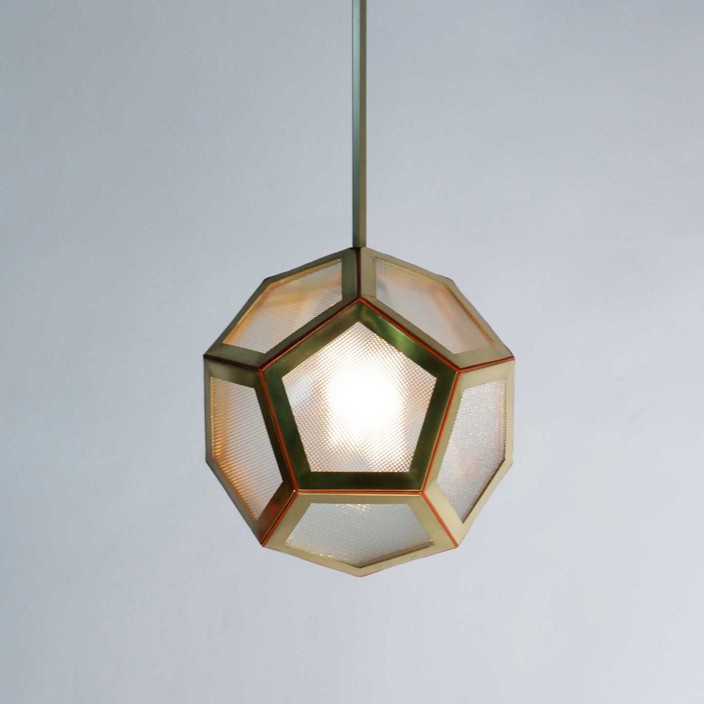 Suspension lumineuse lustre geometrique en pentagone