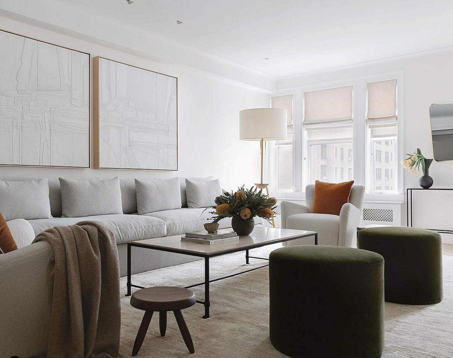 Large table basse ' Diagramme ' avec plateau en calcaire polie