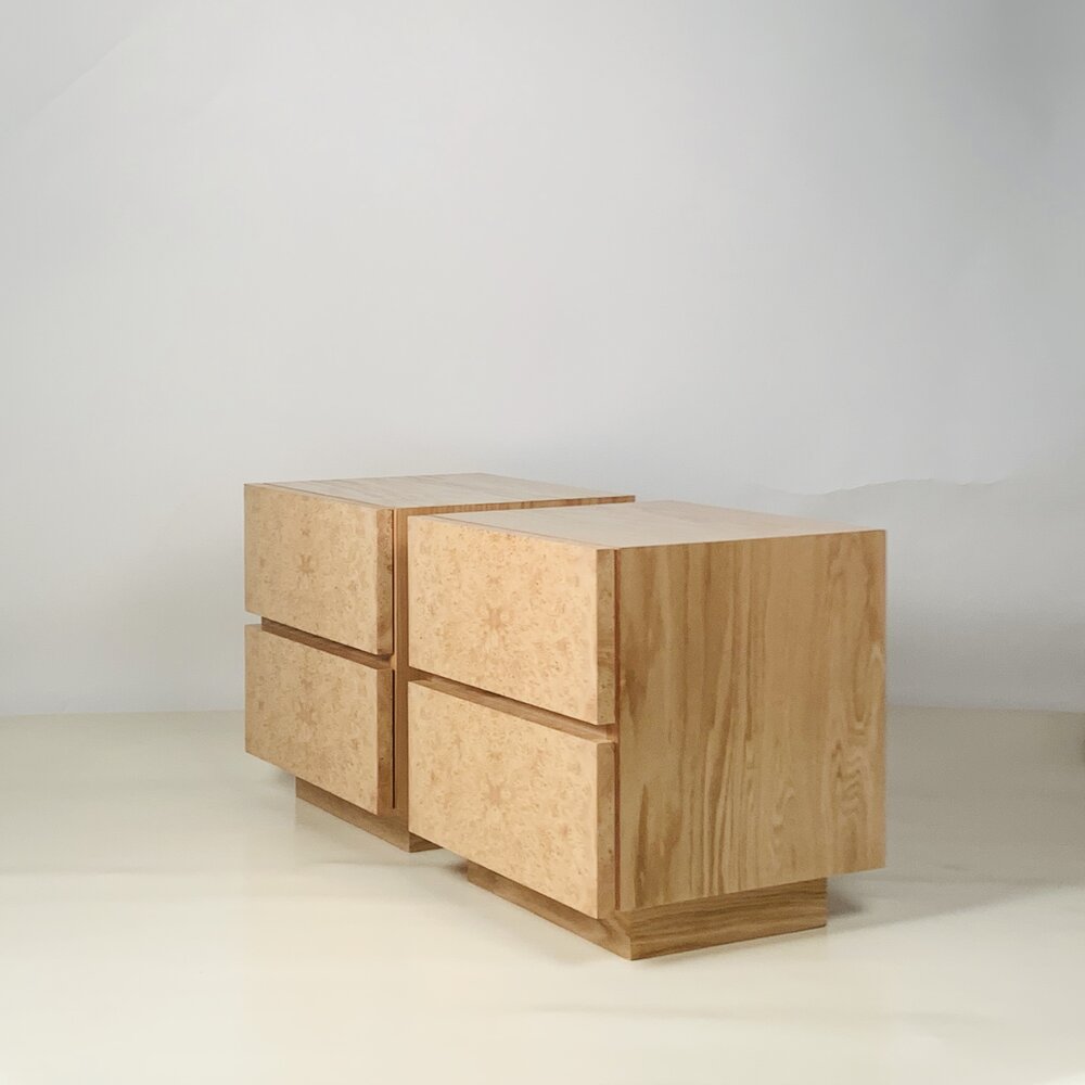 Table de chevet 'Amboine' finition bois d'écorce