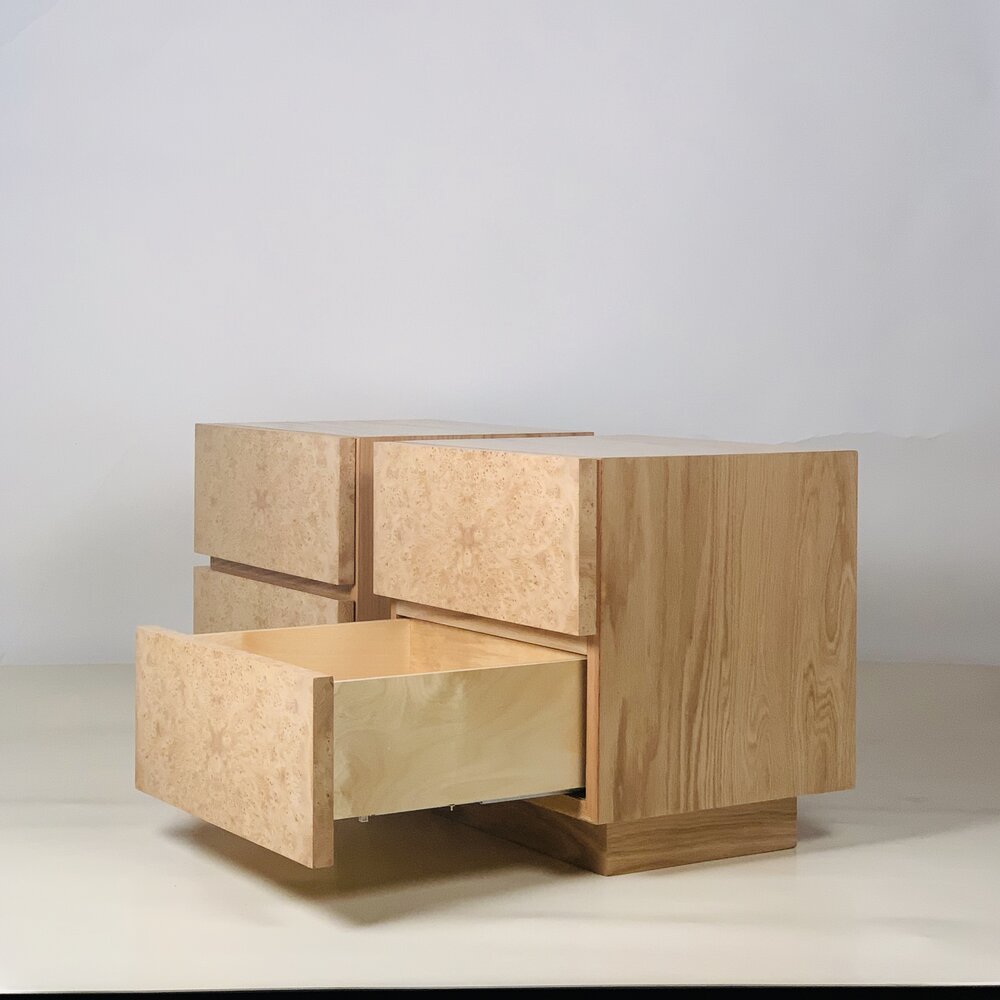 Table de chevet 'Amboine' finition bois d'écorce