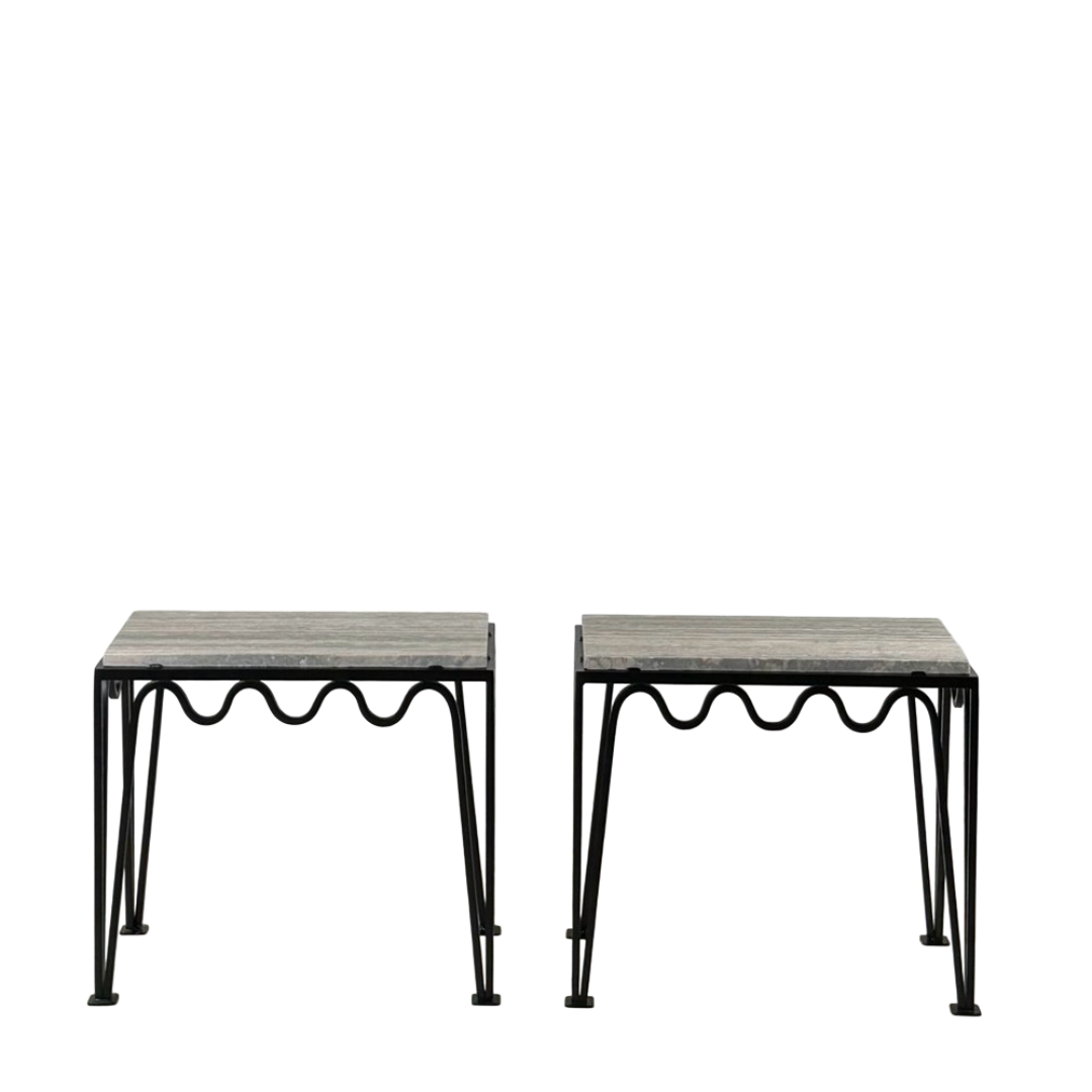 Paire de table d'appoint 'Méandre' noire / Travertin gris
