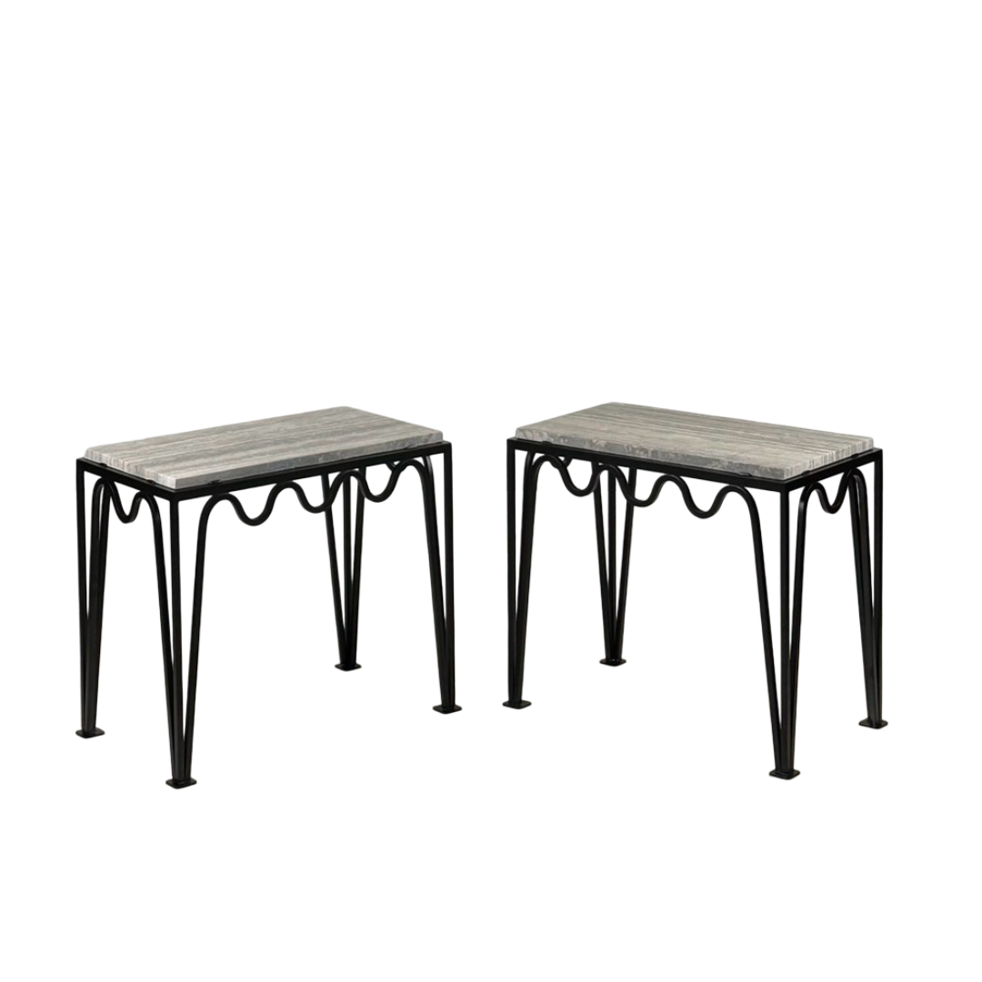 Paire de table d'appoint 'Méandre' noire / Travertin gris
